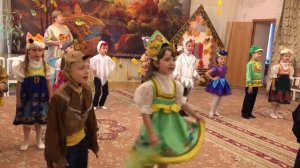 Песня Осень раскрасавица