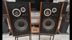 Краткий обзор и пример звучания акустики VICTOR JS-750 усилителя YAMAHA A-2000  и GUSTARD X18