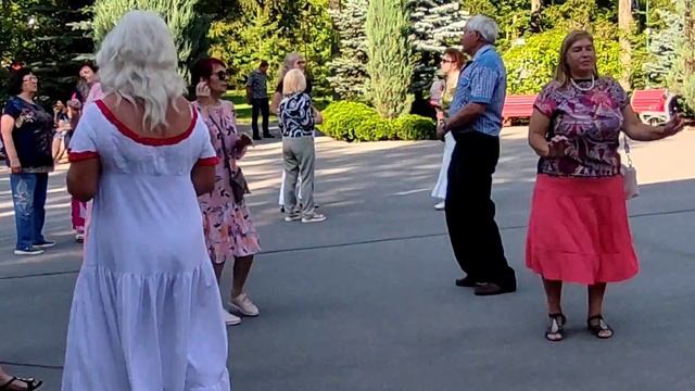 ЭТИ ПТИЦЫ ПРИНОСЯТ УДАЧУ! ИЮЛЬ 2023 ГОДА ТАНЦЫ ХАРЬКОВ УКРАИНА смотреть онлайн