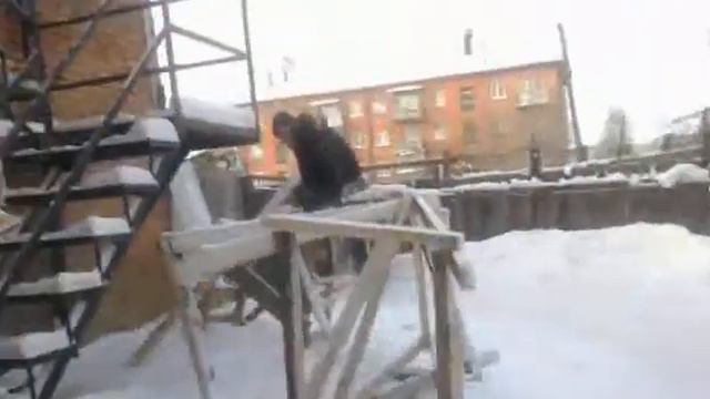 Вышли по курить!!!!! смотреть онлайн