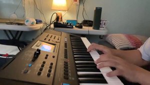 YAMAHA PSR E473 - learning some layers & presets