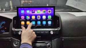 Магнитола  Carsys Toyota Land Cruiser 200 2007-2015 с монитором 13.3 дюйма для высоких комплектаций