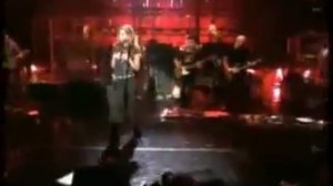 Faith Hill,   Piece of my Heart, Live CMA