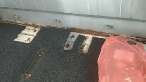 Газель. Замена обшивки, замена пола. спальник на газели.
