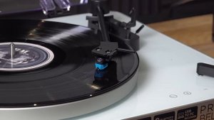 Возвращение легенды. Обзор Aiwa APX-790BT