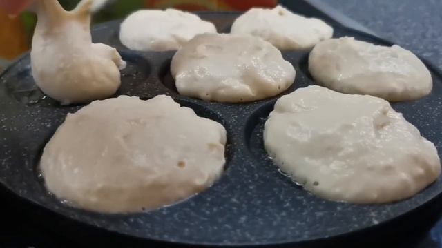 Пышные оладьи на кефире, которые покорили весь мир! Тесто на кефире. Рецепты от Хлебстори