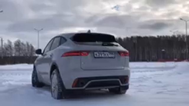 Ягуар на российских дорогах (тест драйв) смотреть онлайн