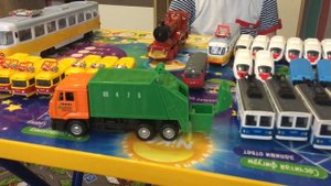 Наша коллекция поездов. Игрушки Технопарк покупаем в Детском мире новый Сапсан. Для детей.