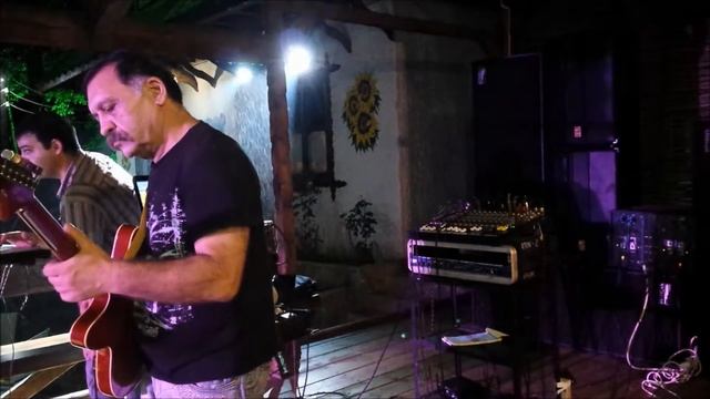 ROSTOM POGOSYAN СОЛО ГИТАРИСТ ( SOLO GUITAR ) КРЁСТНЫЙ ОТЕЦ - VANADZOR SOCHI ADLER КАФЕ ХУТОРОК смотреть онлайн