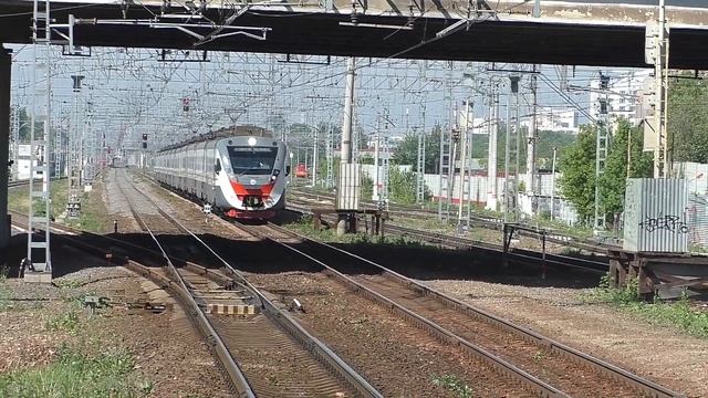 Электропоезд ЭД4М-0501 "ЦППК" (ТЧ-4) скоростной приг. поезд "РЭКС-экспресс" №7084 Москва - Владимир смотреть онлайн