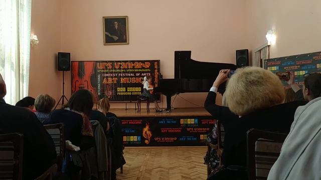 Вечерняя серенада , Шуберт      Юношеский этюд  Ф . Лист . смотреть онлайн