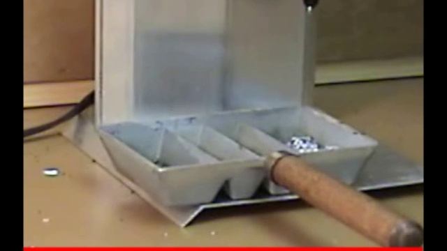 Fixing A Leaking Valve Spout On A Lead Melter смотреть онлайн