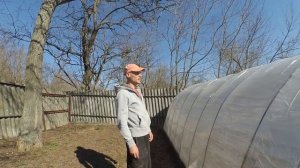 Теплица из стрейч пленки. Дешево и качественно.