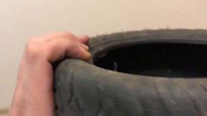 Ставим нипель (сосок) и делаем Kugoo G-booster без камеры.