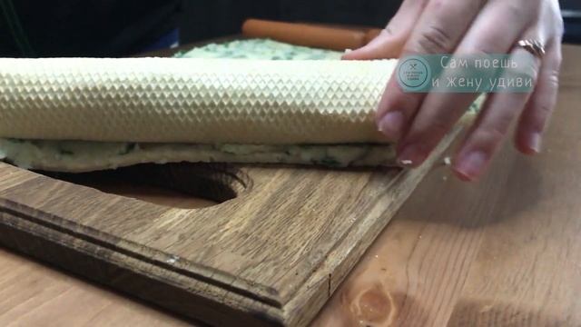 Готовим ленивые пирожки с сосиской и картошкой без использования муки. Простой рецепт на стол. смотреть онлайн