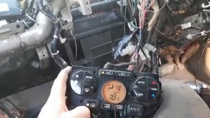 Nissan Cube z11/March k12 замена крутилок на климат-контороль. Зaгружено для Drive2