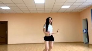 lambada girl кыргызка танцует ламбаду