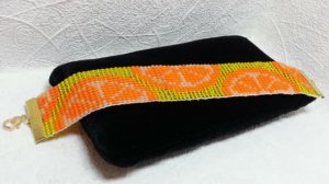 Браслет из бисера на станке. Бисероплетение. Мастер класс. Бисерное ткачество..mp4