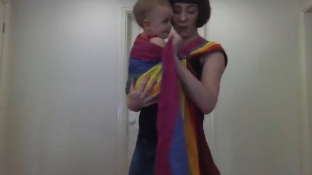 WITH SUBTITLES: how to use your ring sling with your baby/toddler смотреть онлайн