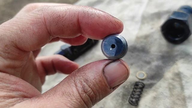 МТЗ-82.1 Обязательная промывка предохранительного клапана распределителя РП-70.