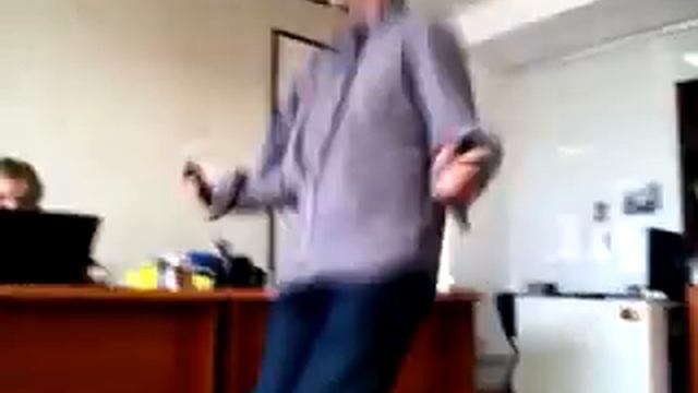 Окно в редакцию. Офисная разминка смотреть онлайн