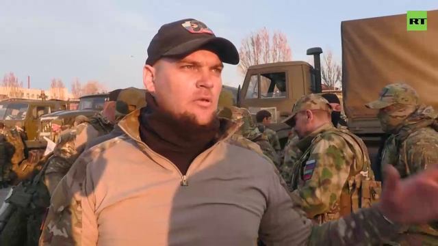 На Донбасс прибывают добровольцы из России. смотреть онлайн