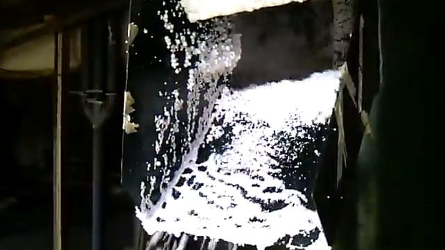 вспениватель полистирола в работе