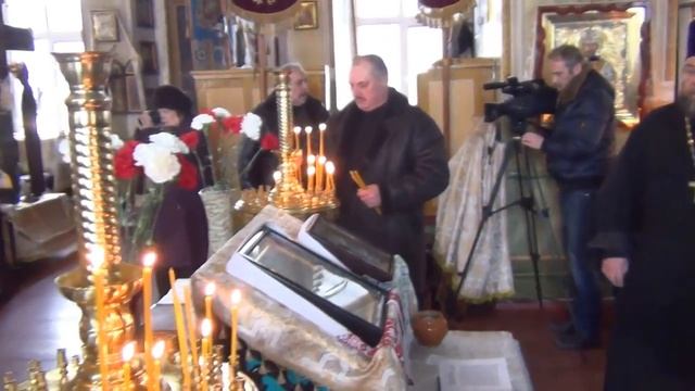 zebra :"Сабадаш вышел со свечей в руках из церкви поджигать сараи в день Великой Пасхи".. смотреть онлайн