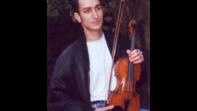 David Yonan, live in Berlin-Bach Siciliano, from Solosonata in g-minor, BWV 1001 смотреть онлайн