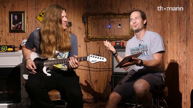 Rob Chapman vs. Rob Baker | Thomann Riff Challenge | Episode 4 смотреть онлайн