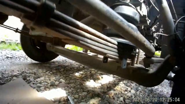 Установка пневмоподвески на переднюю ось ISUZU NQR 75 смотреть онлайн