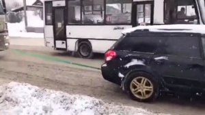 Субару тащит фуру