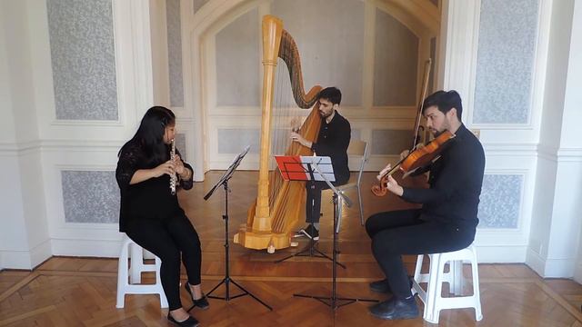 Claude Debussy: Sonate en trio, for flute, viola & harp | Interlude смотреть онлайн