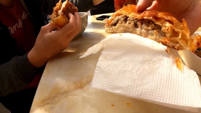 Одесса в военное время. Лучший обед на Староконном рынке. Обзор уличной еды | Одесса, 26 апреля смотреть онлайн