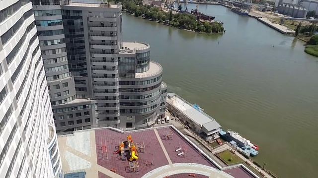 Ростов-на-Дону. Жилой комплекс БЕЛЫЙ АНГЕЛ с видом на Дон. смотреть онлайн