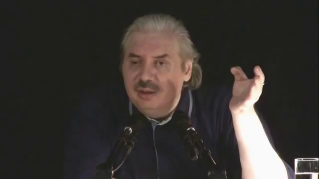 Как мужчины превращаются в женщин...