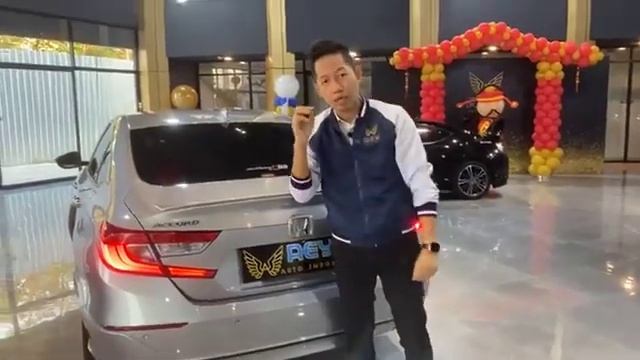 รีวิว‼️Honda Accord Hybrid tech ปี 20 รถ 9 เดือนวิ่งเพียง 9,000 โล VS Toyota gt86 ปี 13 สเปค UK смотреть онлайн