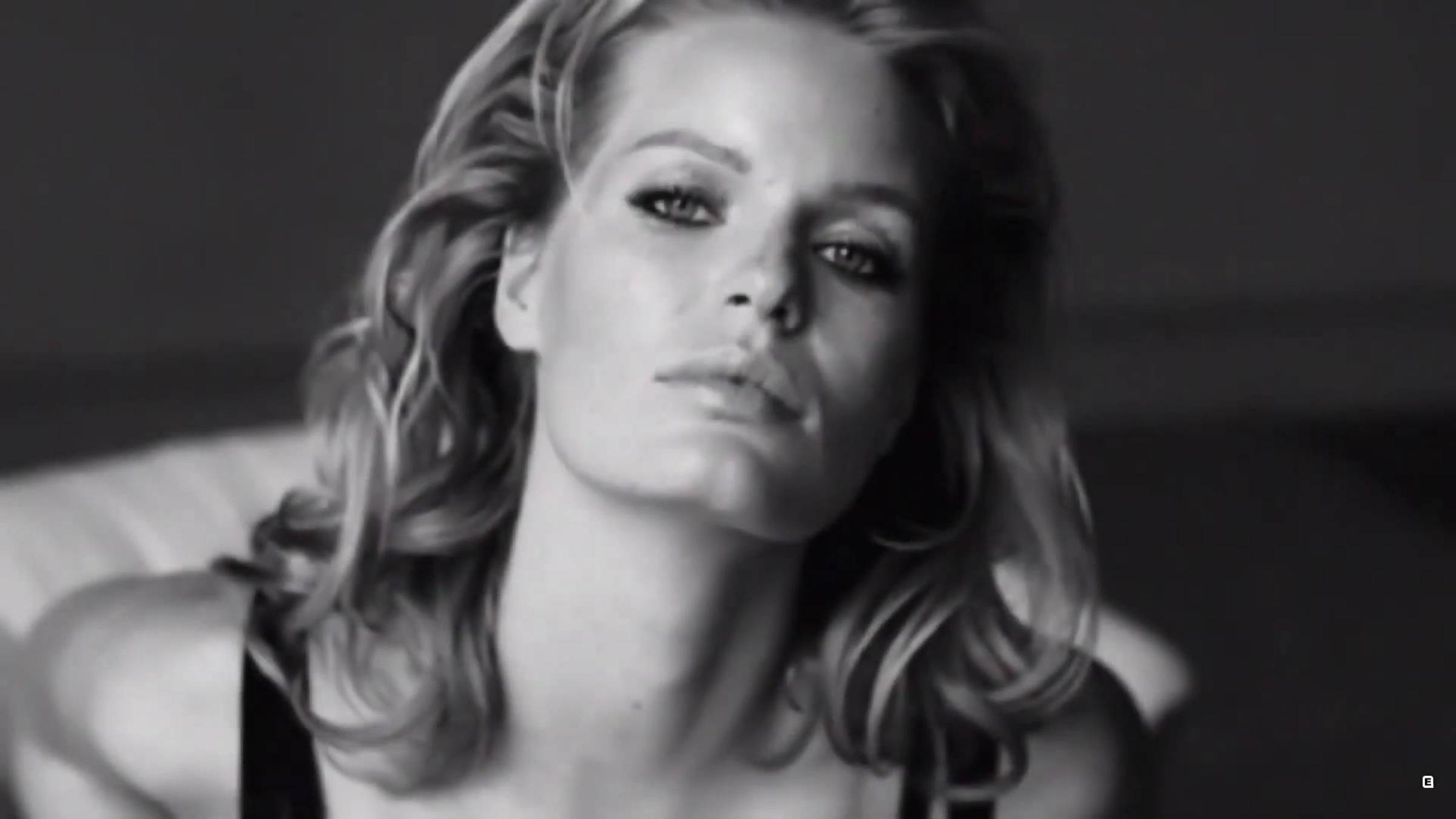 Caroline Winberg. HD Babylon A.D. - Bang Go The Bells смотреть онлайн