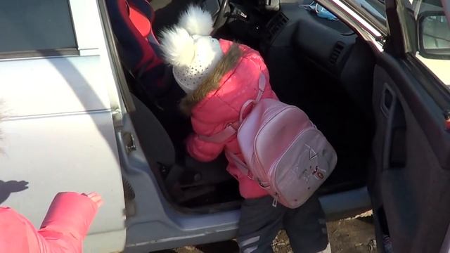 ПОЛ ПРОВАЛИЛСЯ / ВОЛОСЫ ПРОДАДИМ / ТЫ НЕ ПОТЯНЕШ смотреть онлайн