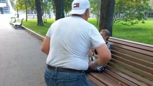 Харьков,танцы в саду,"А у девчонок ветерок дует между ног"