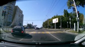 Гонщик таксист