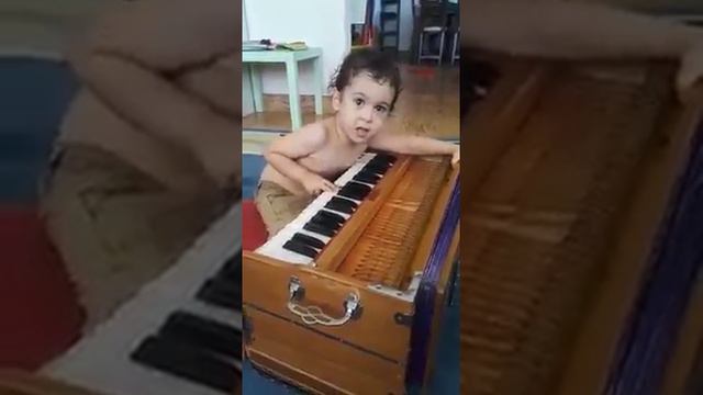 Юный киртания)