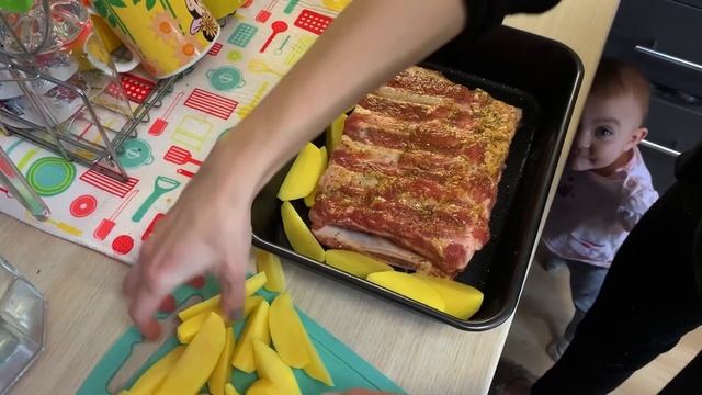 Свиные рёбрышки в духовке #рецепт #ужинвдуховке #ужин