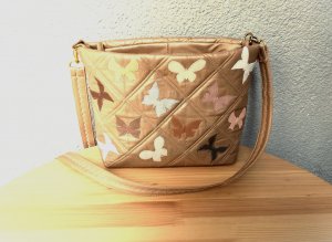 сумочка с бабочками (новая жизнь старых вещей)