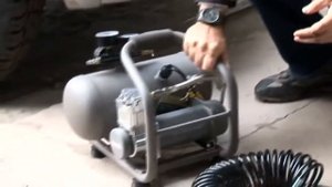 Компрессор автомобильный БЕРКУТ SA06