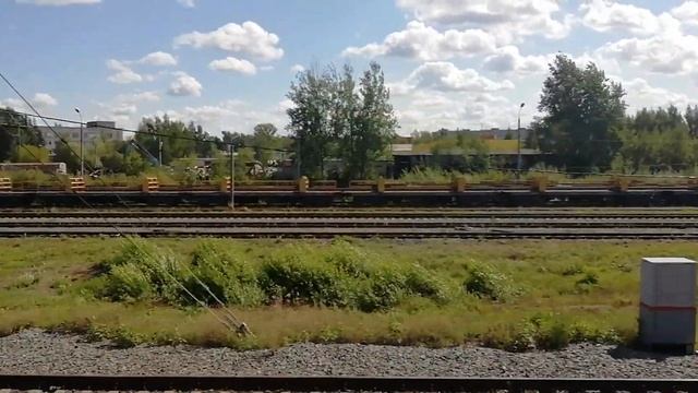 Рельсовоз повышенной вместимости под погрузкой на подъездных путях РСП-8. Ст. Филино Сев ж/д.