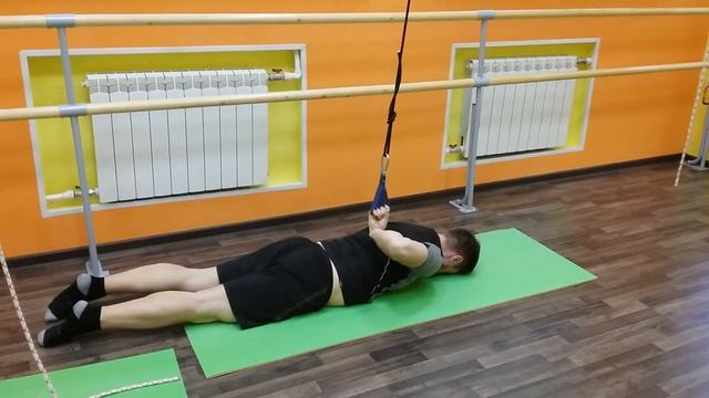 Разминка для рук с резиночкой. Упражнение 9 (Студия Альфа Гравити "Лиана", г. Екатеринбург). смотреть онлайн