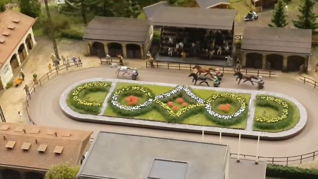 Макет России ипподром смотреть онлайн