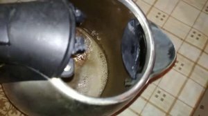 Удаление накипи в чайнике лимонной кислотой
