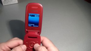 Samsung GT-E1272 - телефон для бабушки.